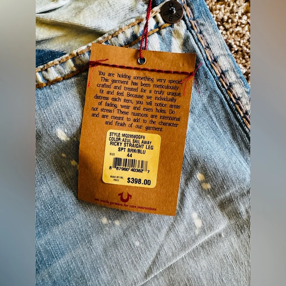 MENS TRUE RELIGION JEANS